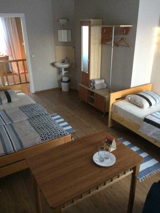 Dzirnavinas Motel Biksti ภายนอก รูปภาพ