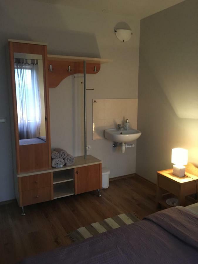 Dzirnavinas Motel Biksti ภายนอก รูปภาพ